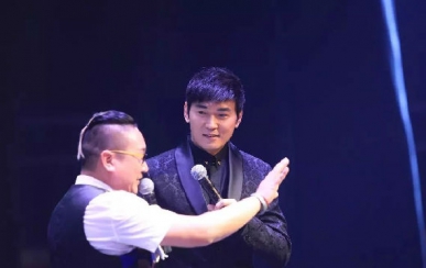 焦恩俊親臨助陣翌芙萊·炏焱集團(tuán)新品發(fā)布會，開啟美和健康新征程